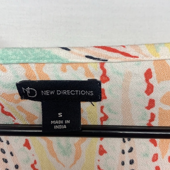 New directions blouse - Picture 5 of 8